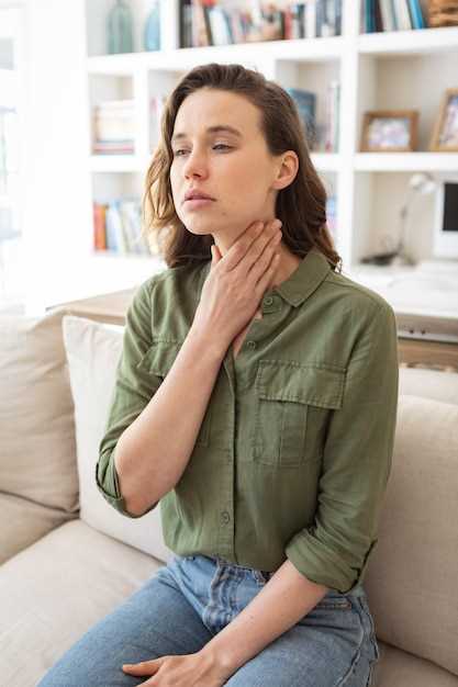 Симптомы и причины воспаления лимфоузлов в горле